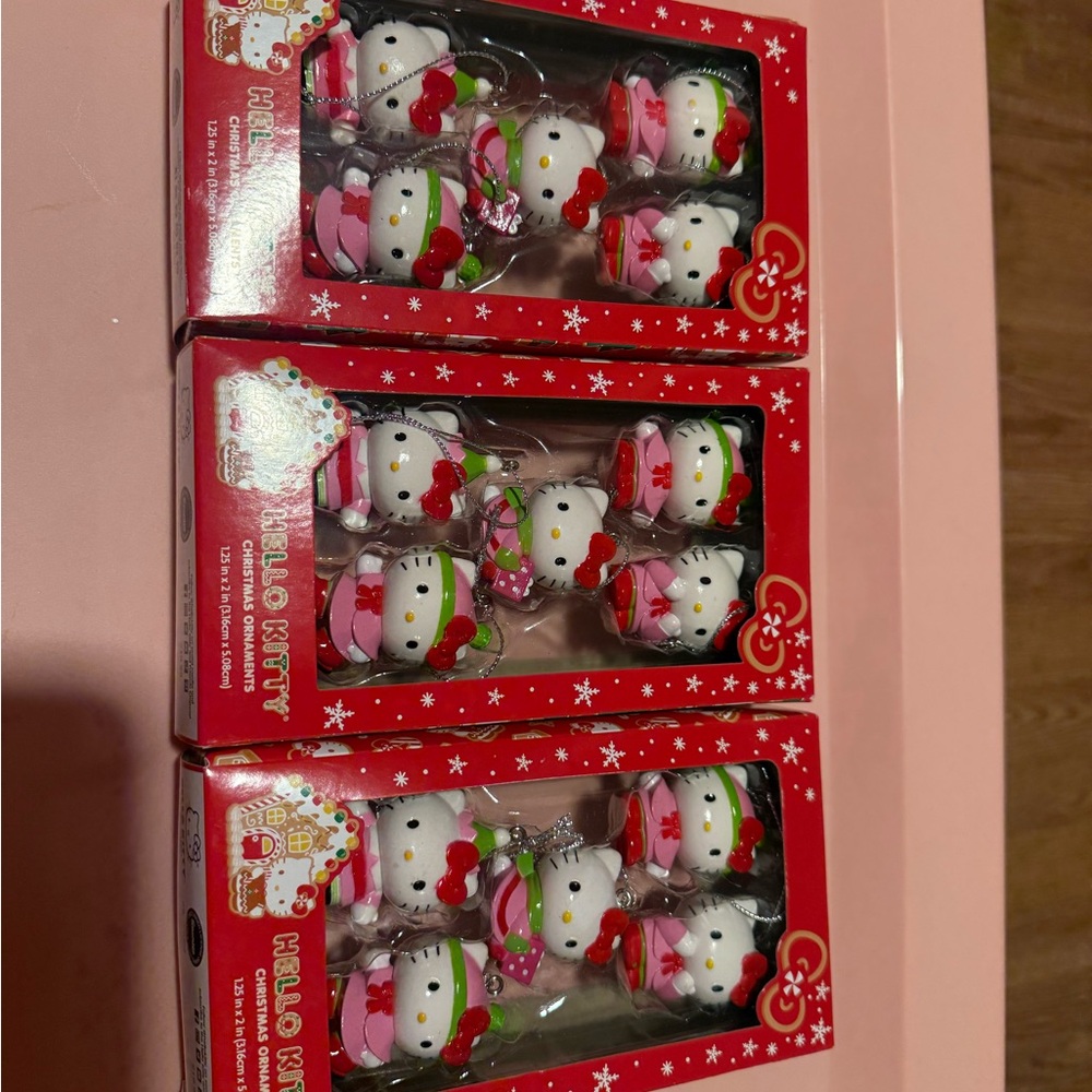 Hello Kitty Festive Ornament Set - Red, White, and Green